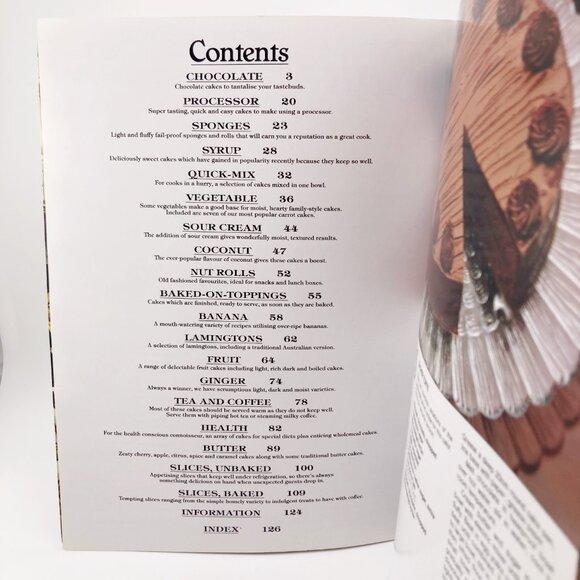 VINTAGE Cakes and Slices dessert recipe cookbook ~ Softcover Australian book - Picture 5 of 16